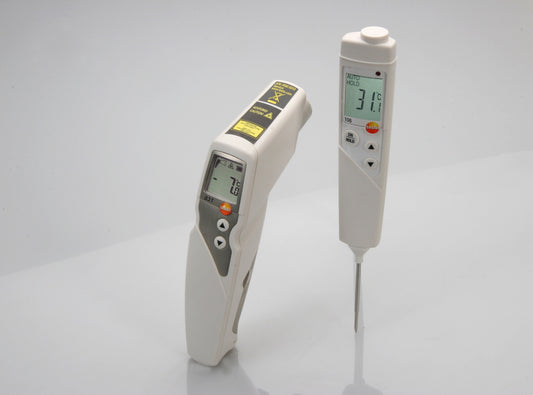 testo Set testo 831 Infrarot-und testo 106 Kerntemperatur-Messgerät